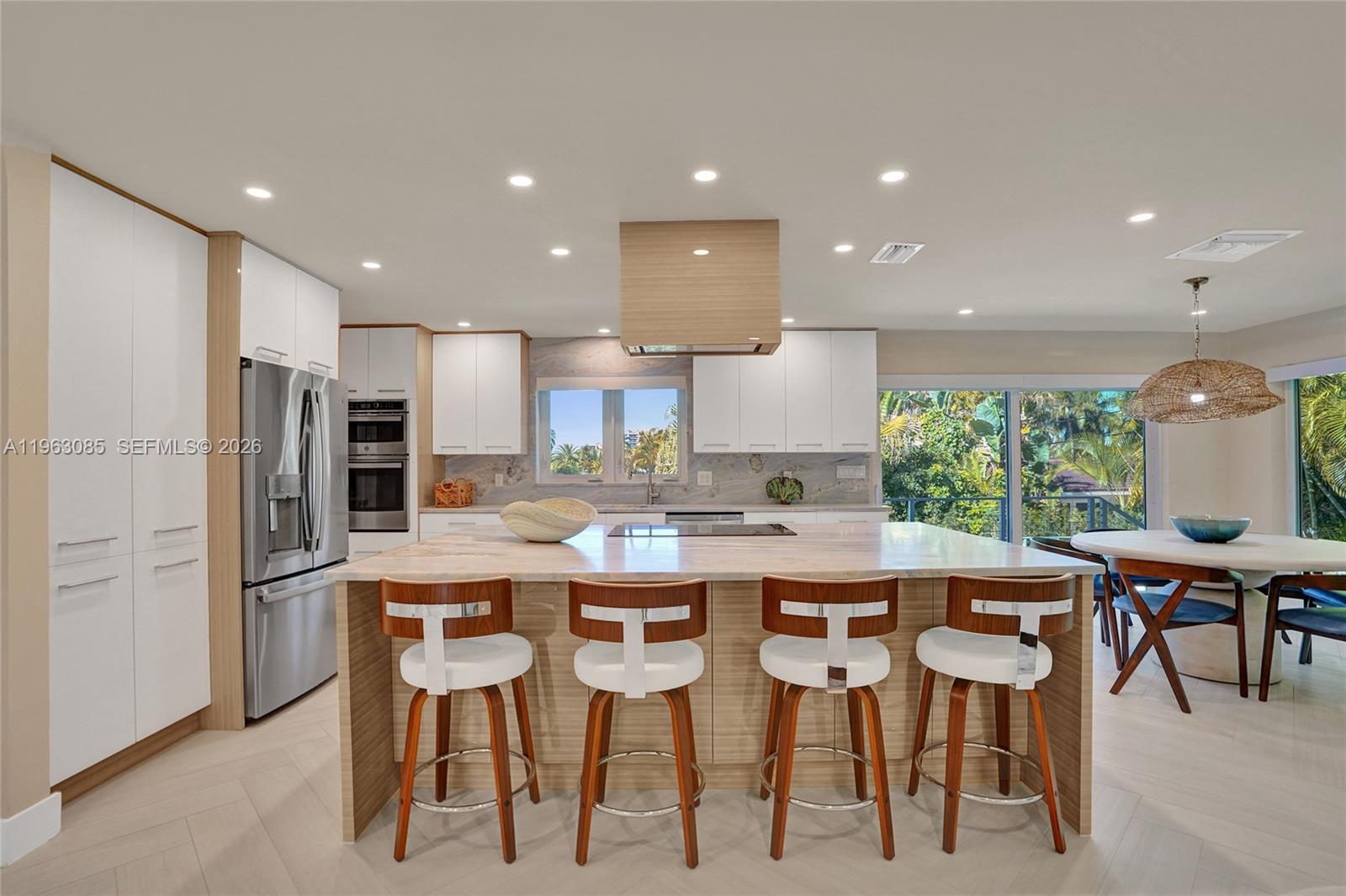 1673 Bel Air Ave Lauderdale By The Sea, FL 33062