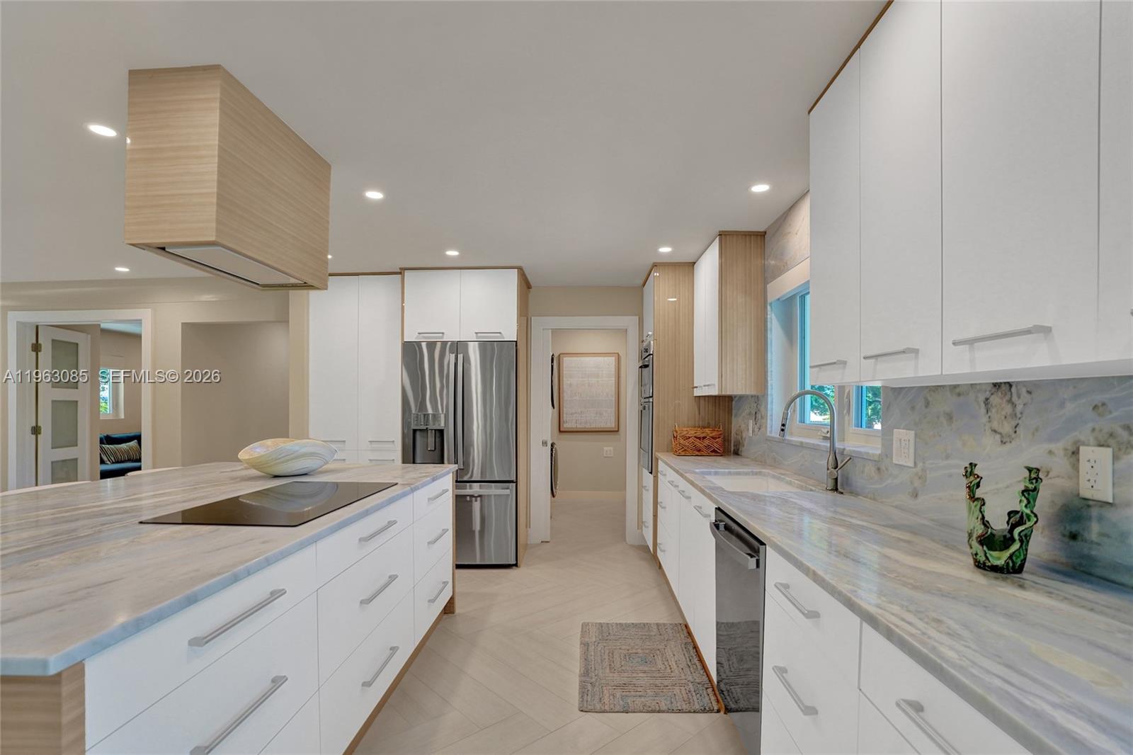 1673 Bel Air Ave Lauderdale By The Sea, FL 33062