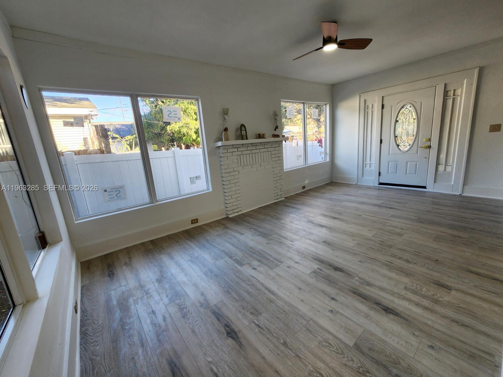 1311 11th Ave S St Petersburg, FL 33705