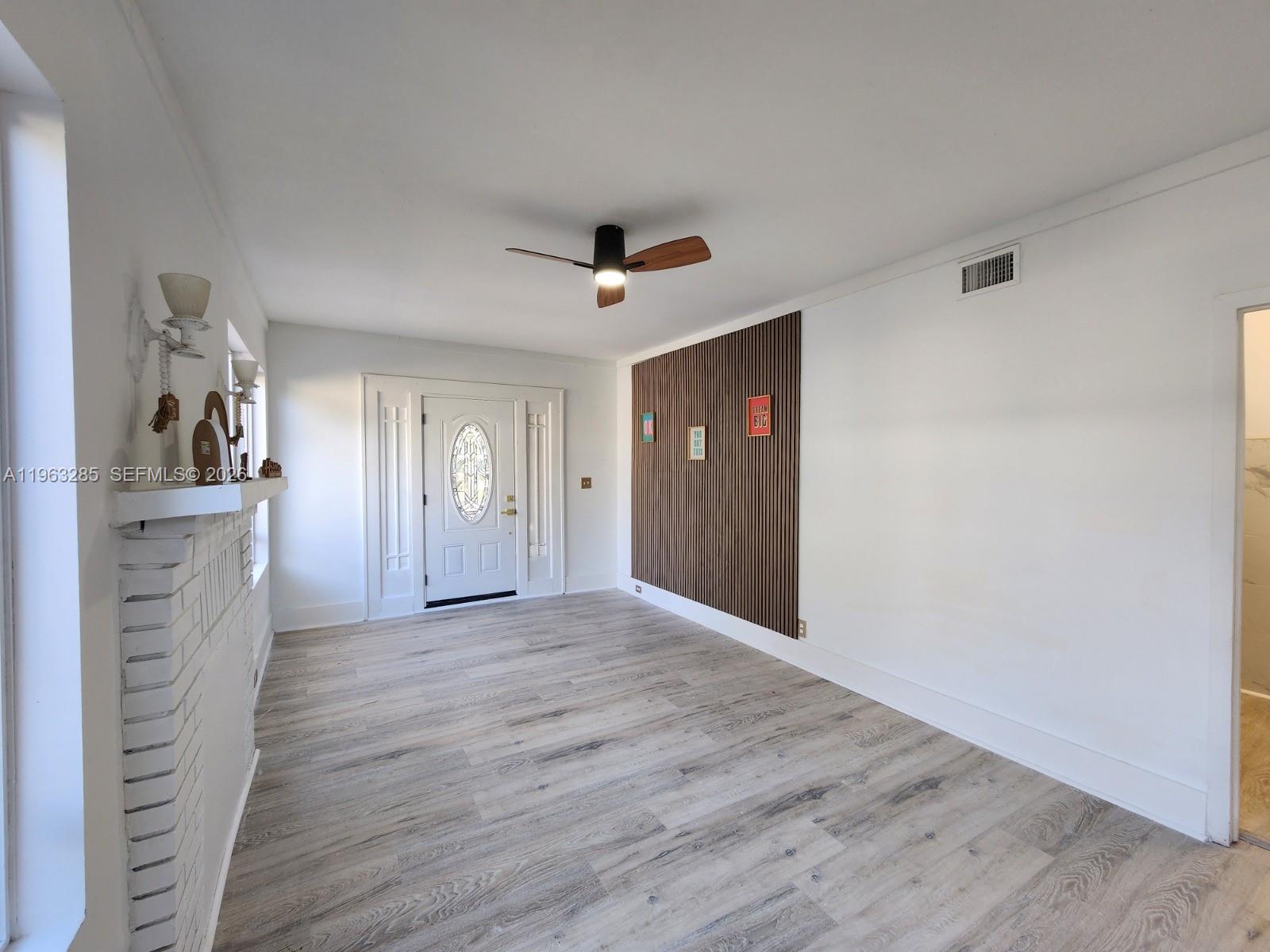 1311 11th Ave S St Petersburg, FL 33705