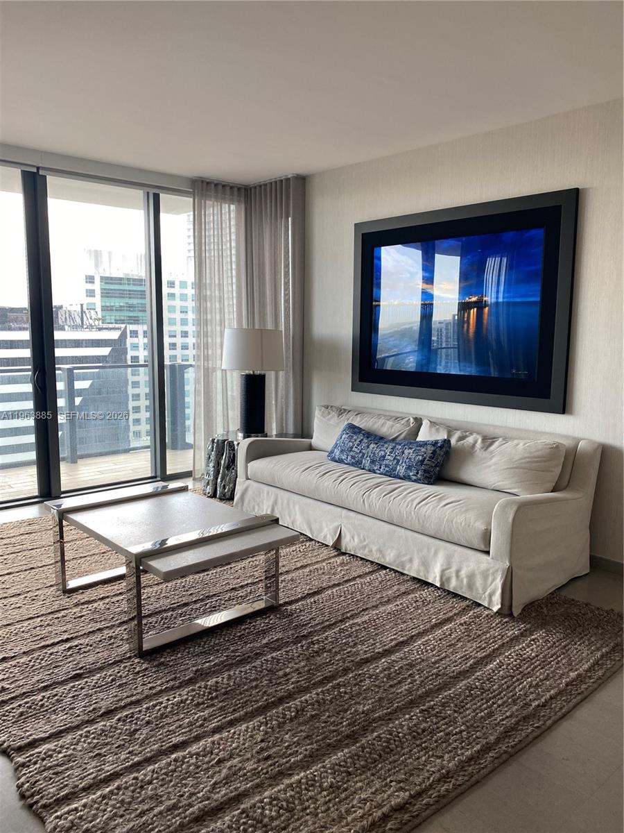 image Rise Brickell City Centre9