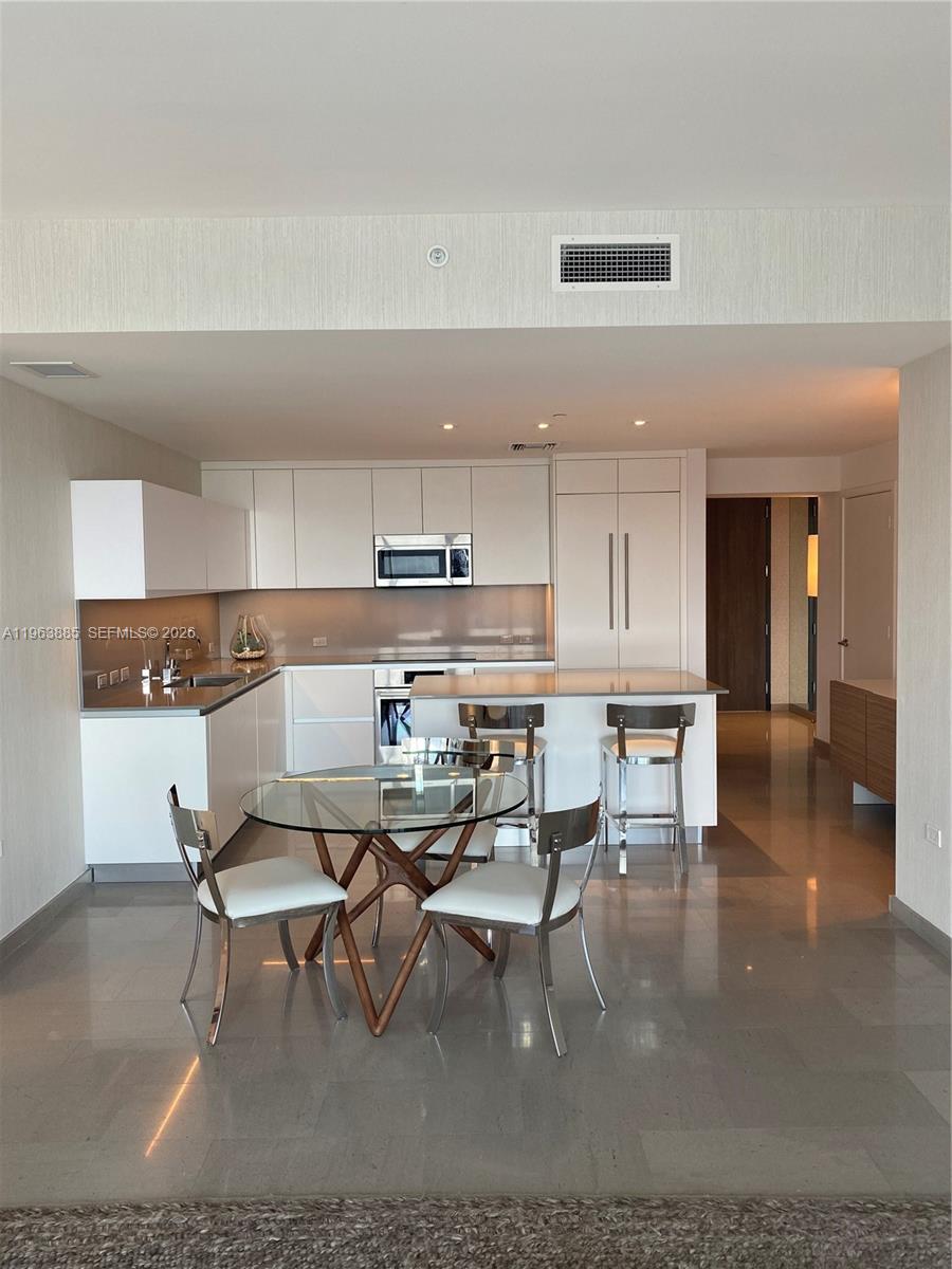 image Rise Brickell City Centre6