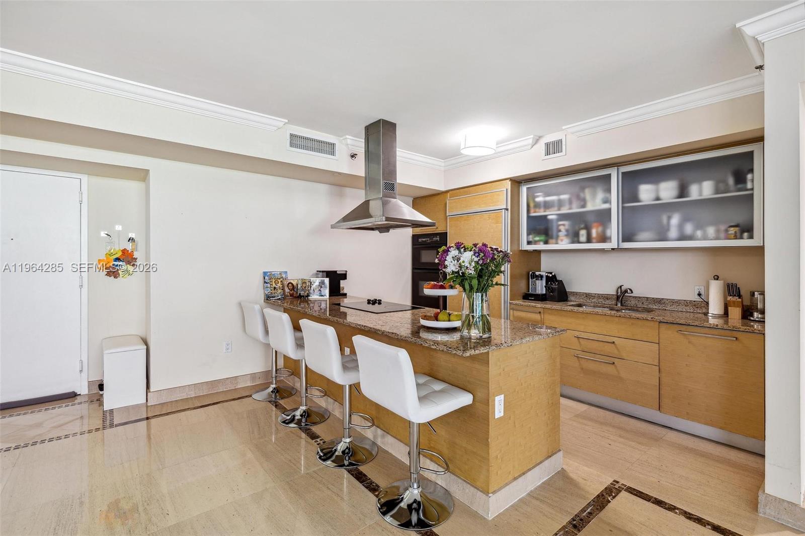 image Beach Club 313