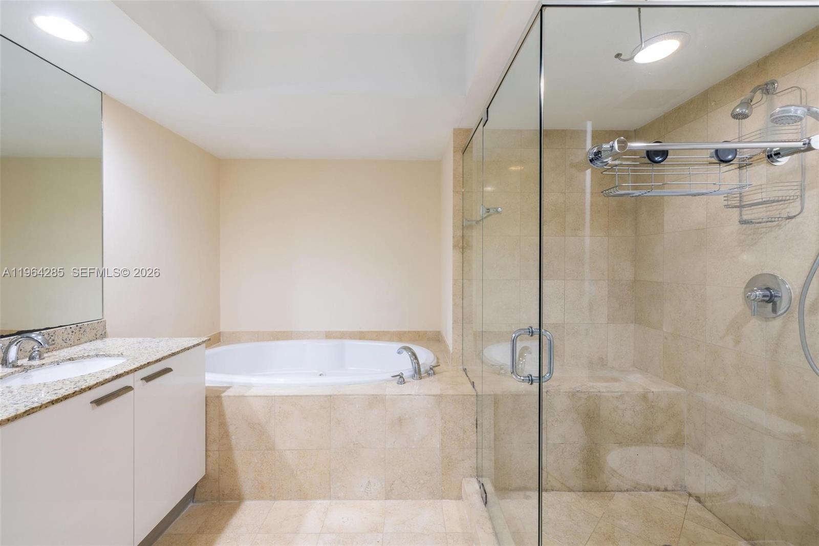 image Beach Club 322