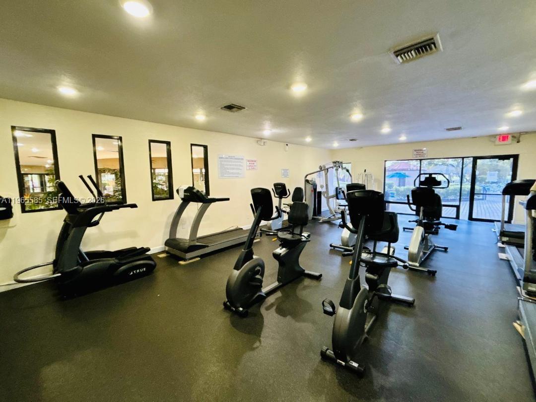 2780 N Pine Is Rd #101 Sunrise, FL 33322