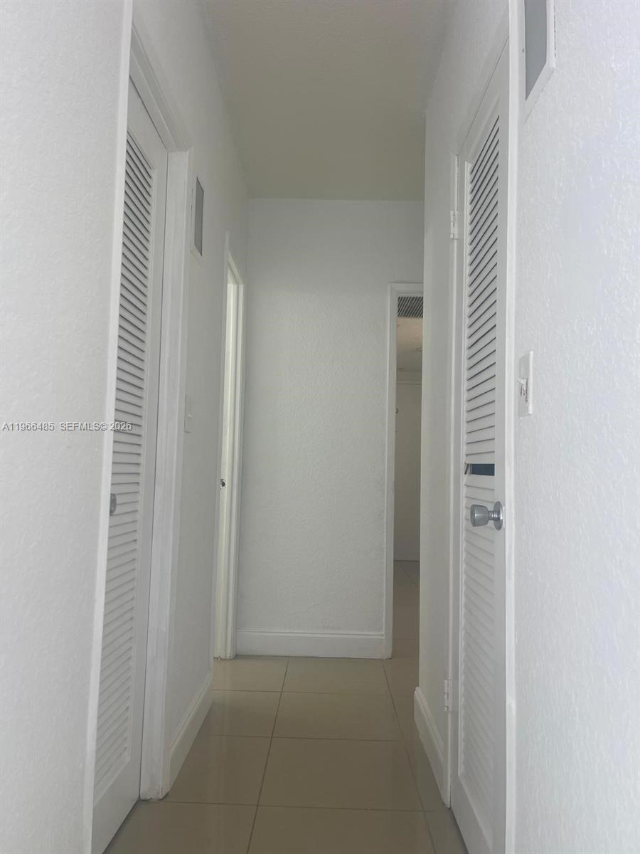 19390 Collins Ave #123 Sunny Isles Beach, FL 33160