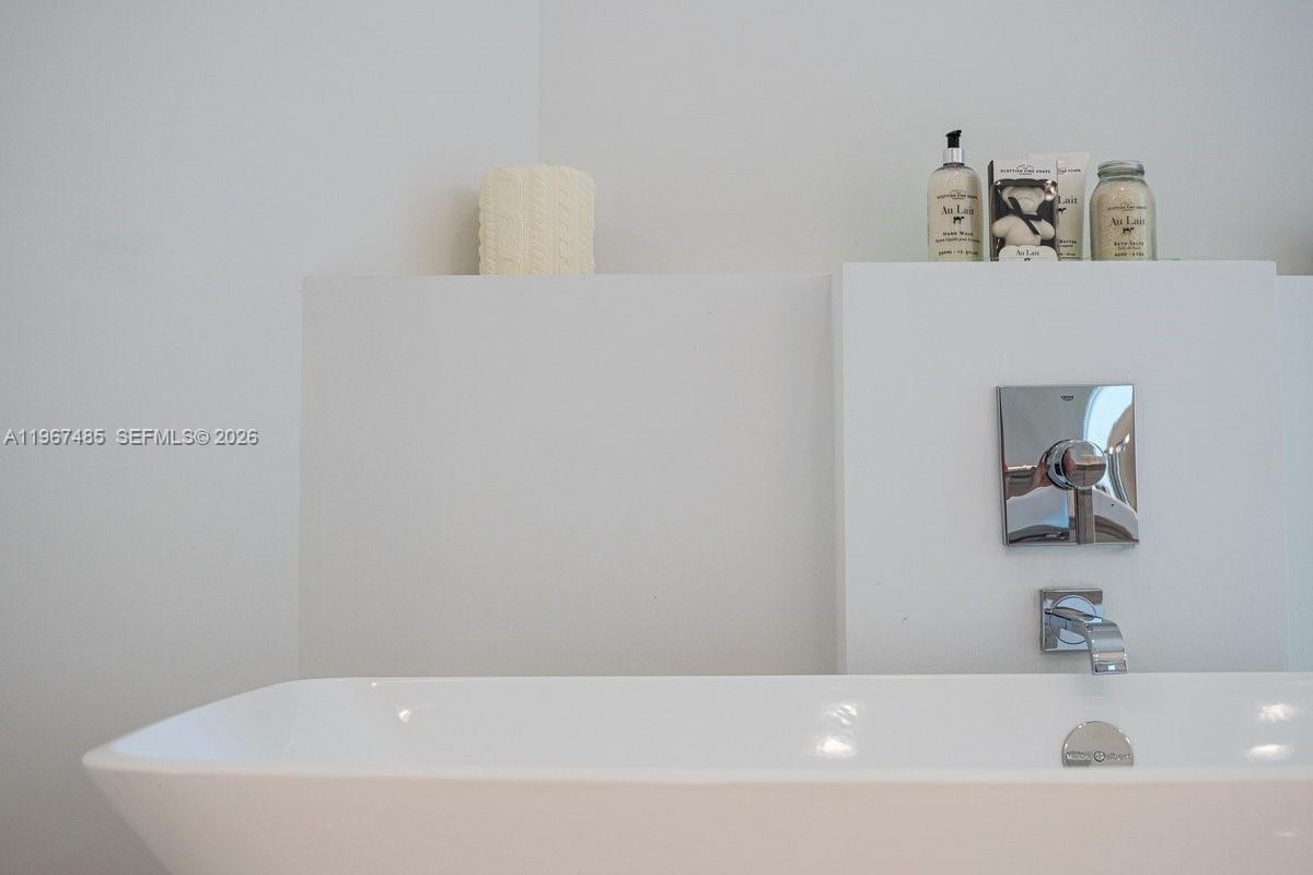 image Marina Palms North25