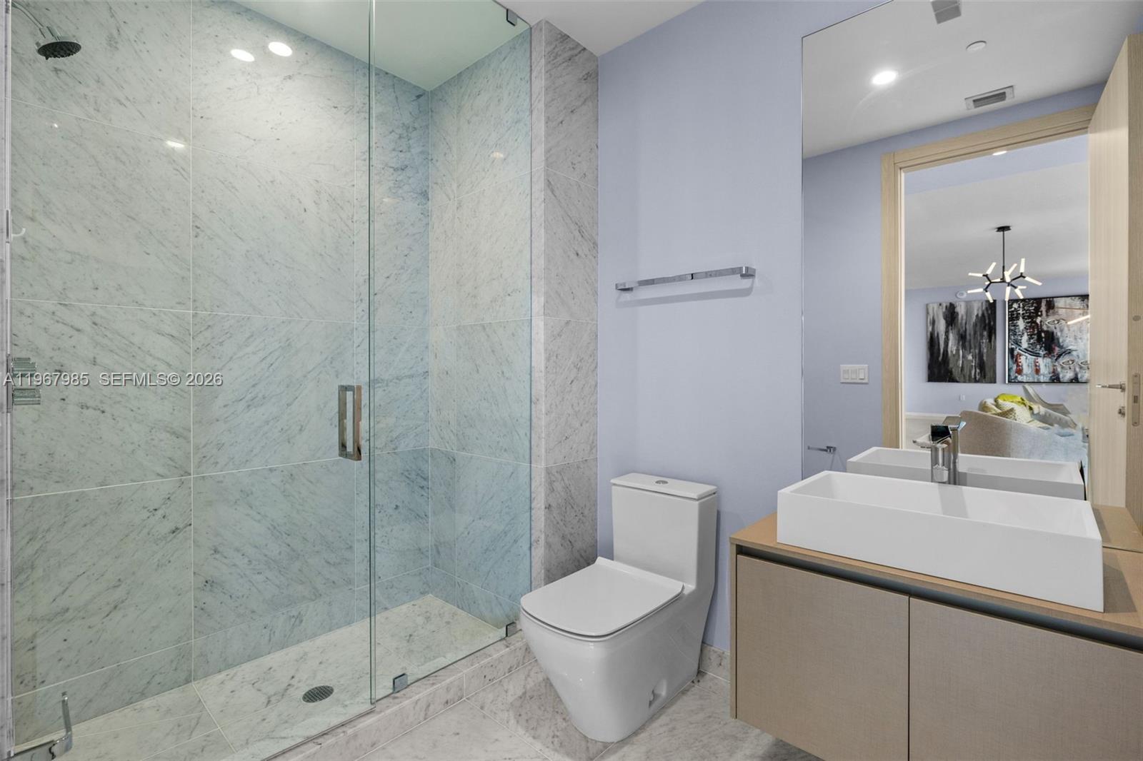 1000 Brickell Plz #PH5304 Miami, FL 33131