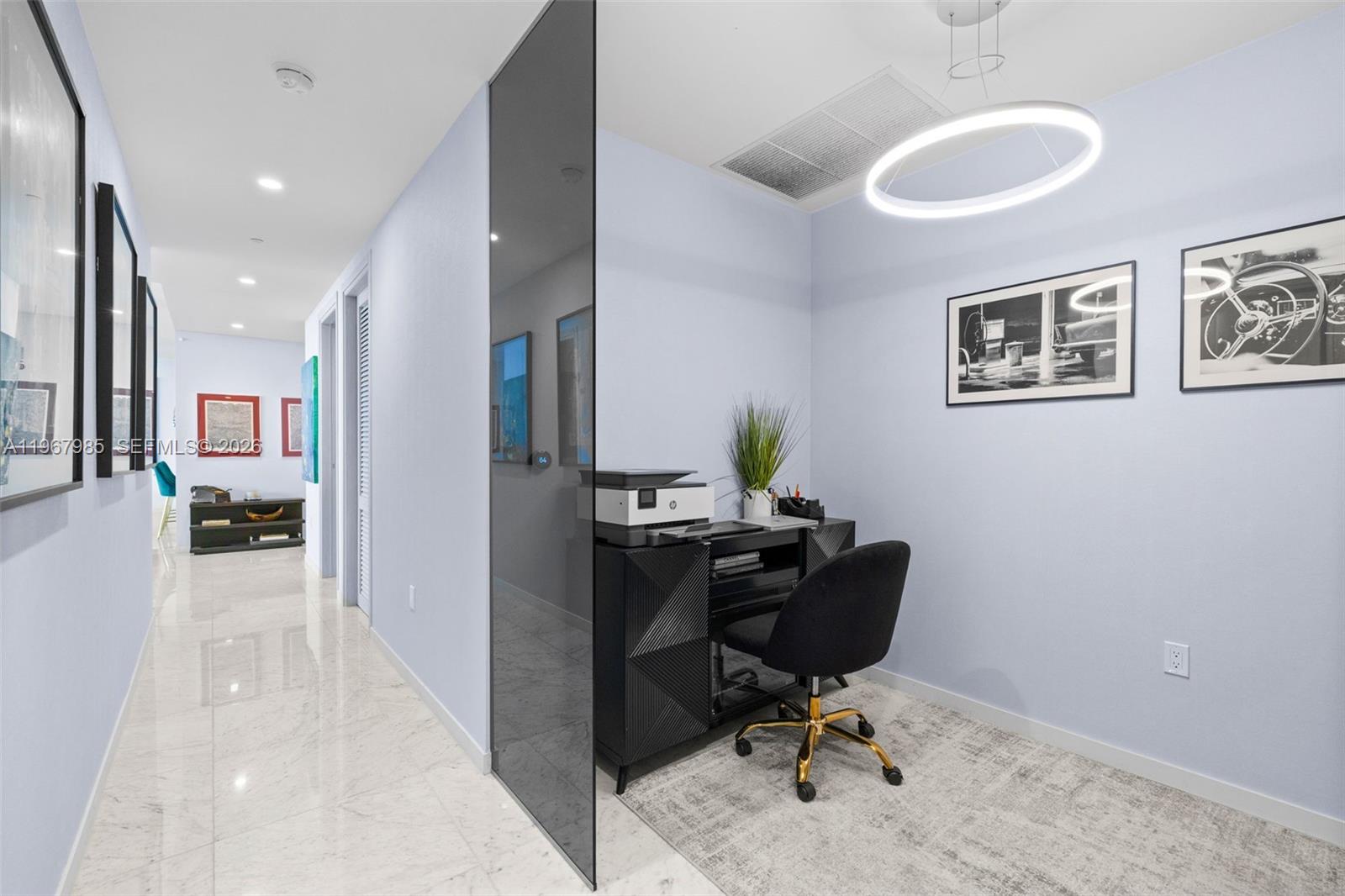 1000 Brickell Plz #PH5304 Miami, FL 33131