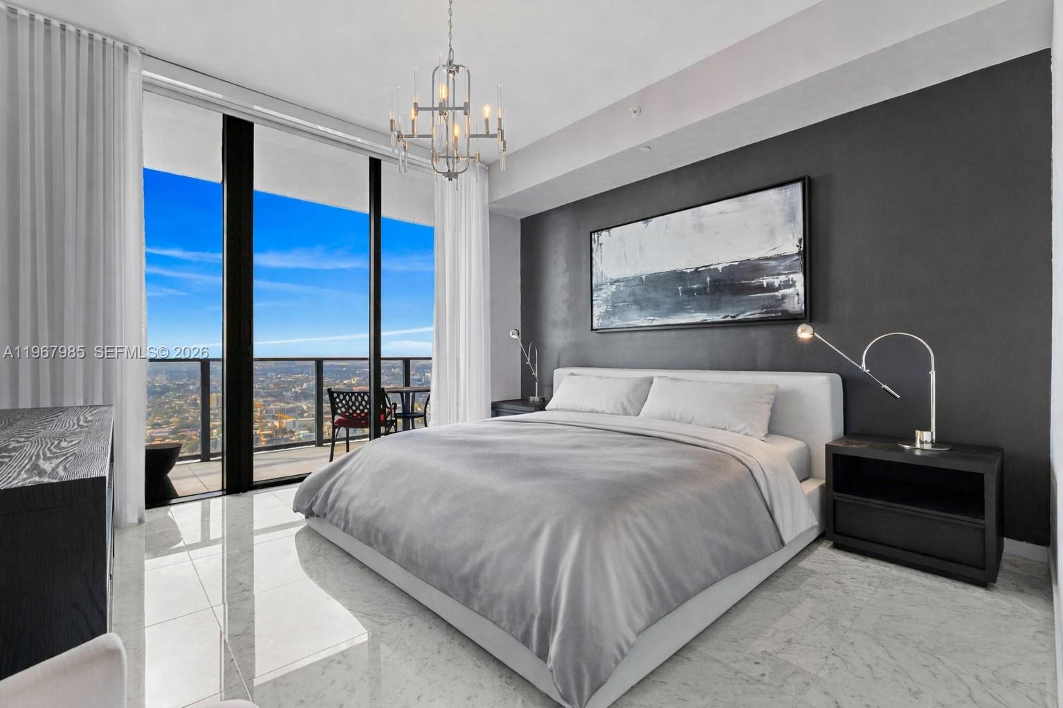 1000 Brickell Plz #PH5304 Miami, FL 33131