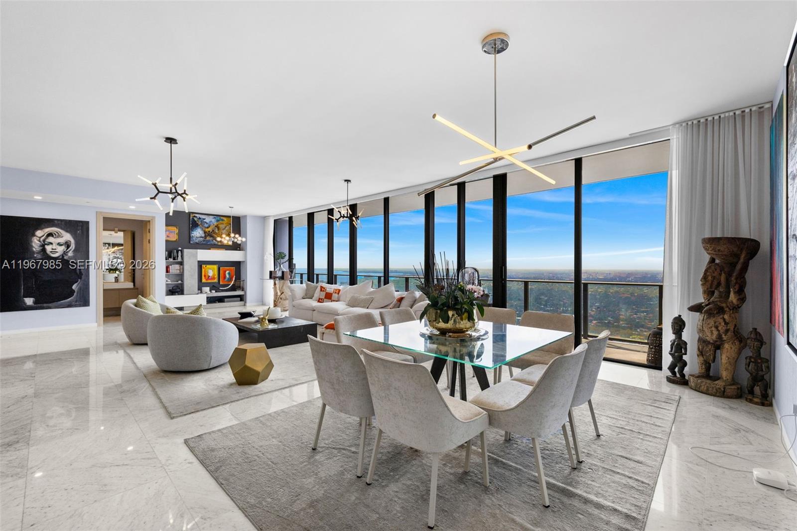 1000 Brickell Plz #PH5304 Miami, FL 33131