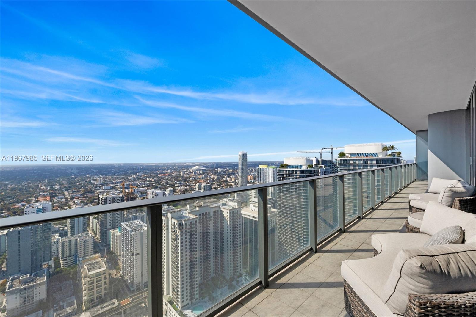 1000 Brickell Plz #PH5304 Miami, FL 33131