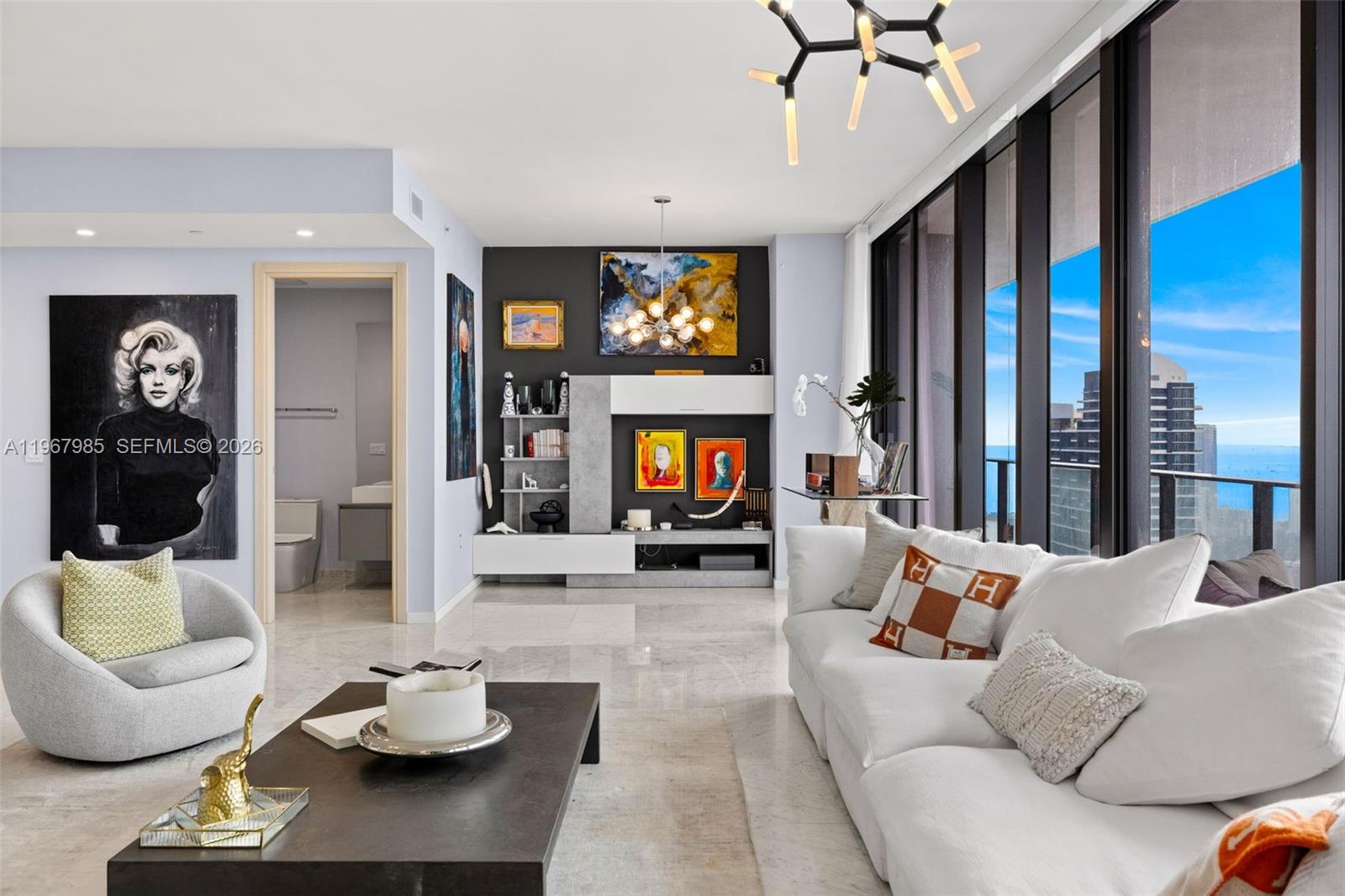 1000 Brickell Plz #PH5304 Miami, FL 33131