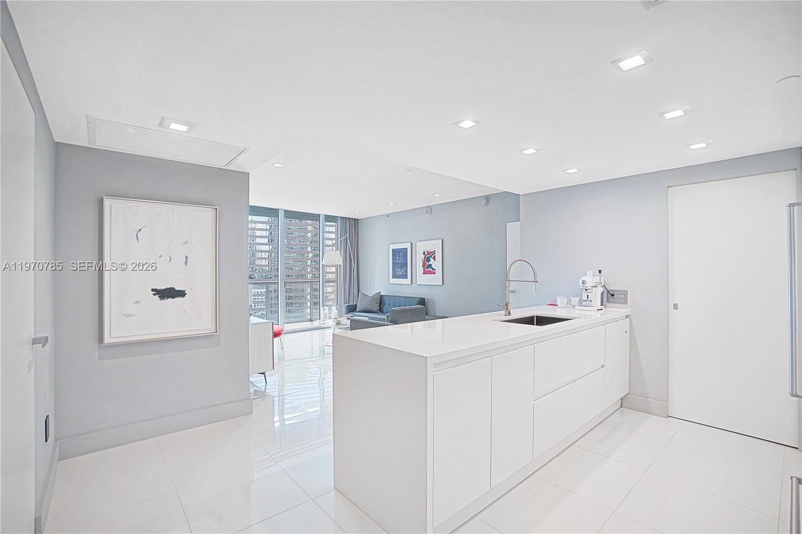 image Icon Brickell I19