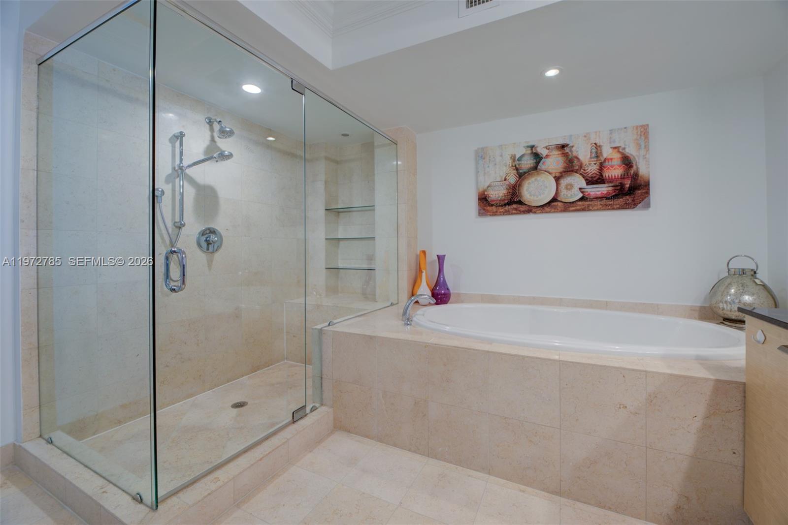 image Beach Club 220