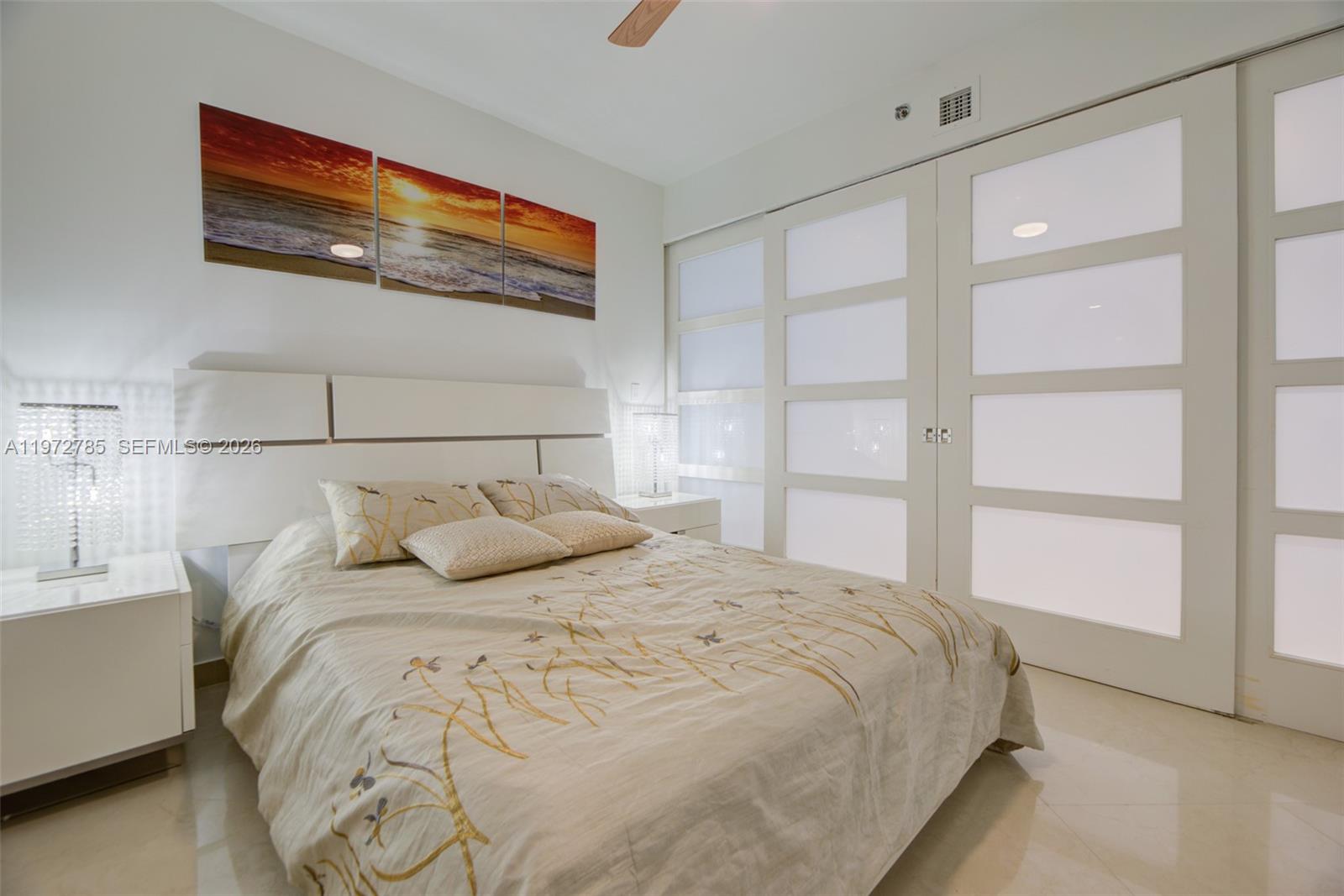 image Beach Club 229