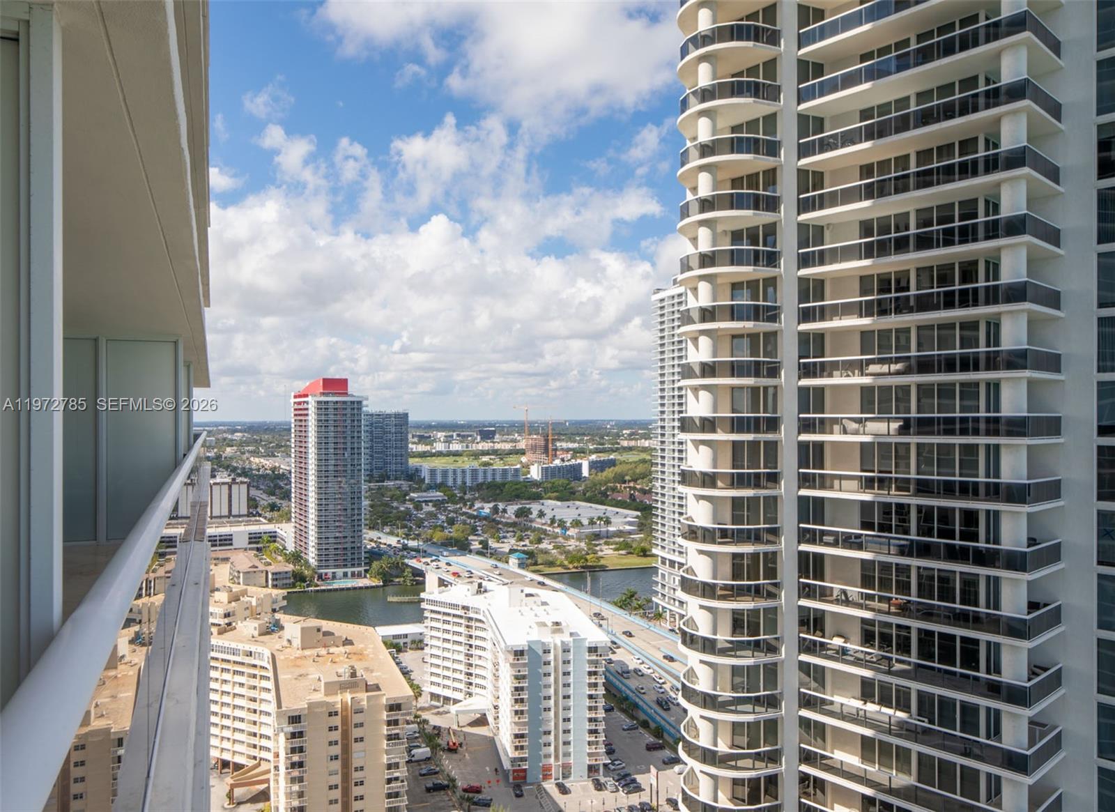 image Beach Club 236