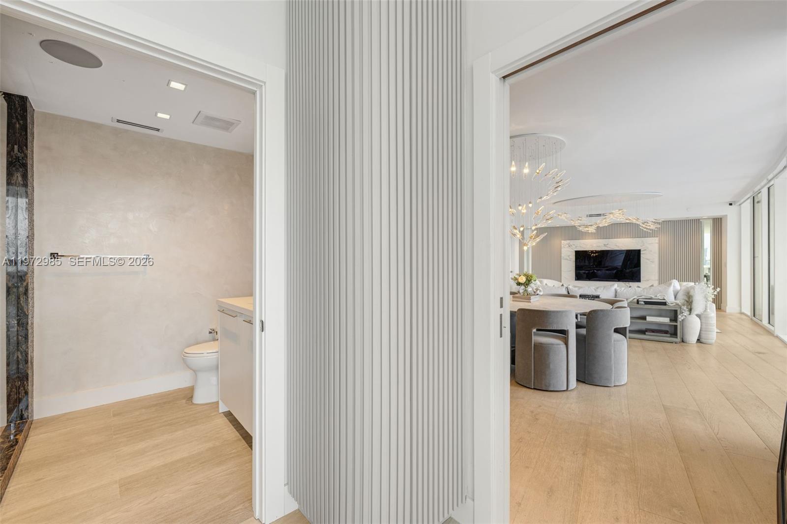 400 Alton Rd #2806 Miami Beach, FL 33139