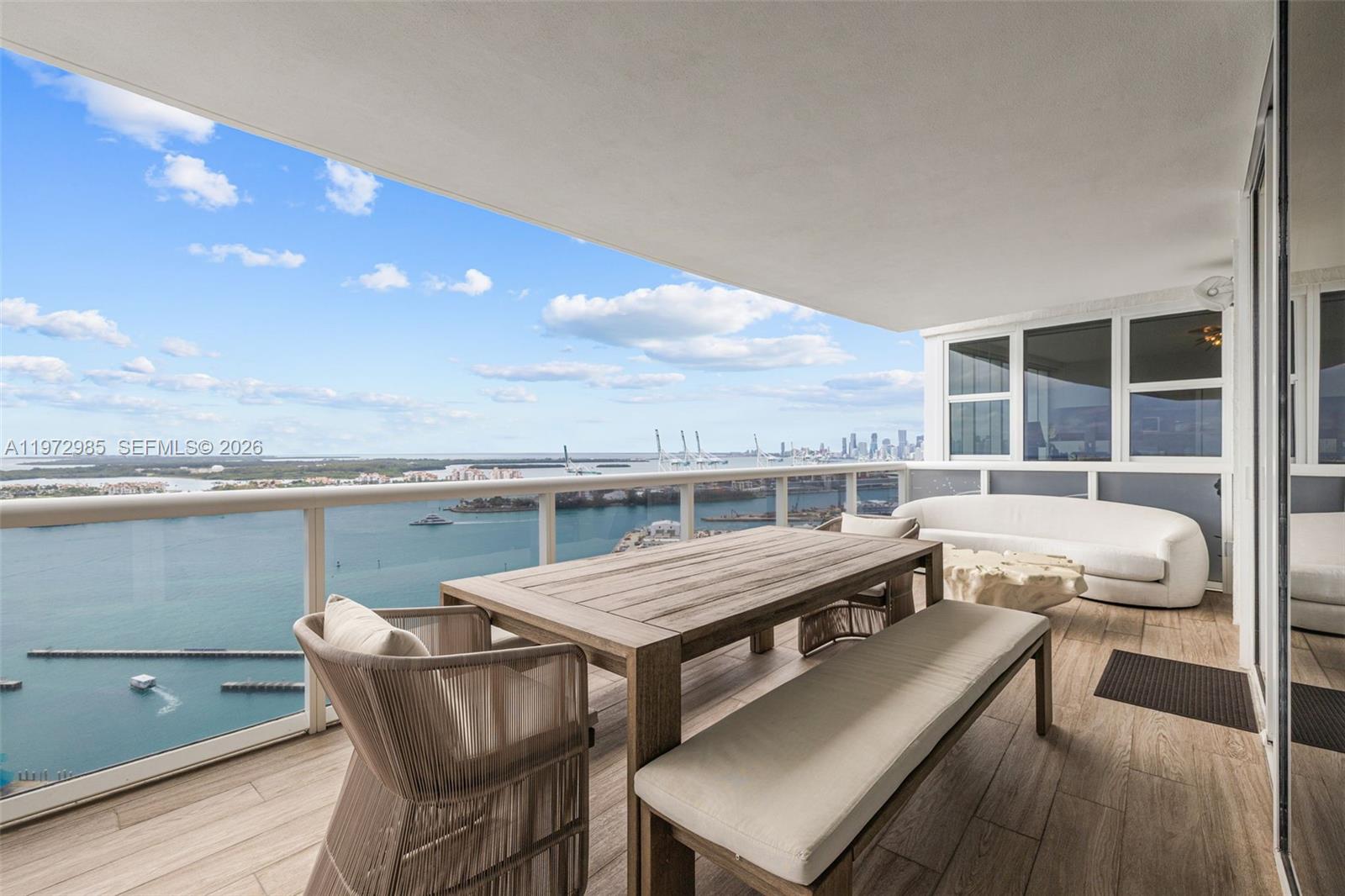 400 Alton Rd #2806 Miami Beach, FL 33139