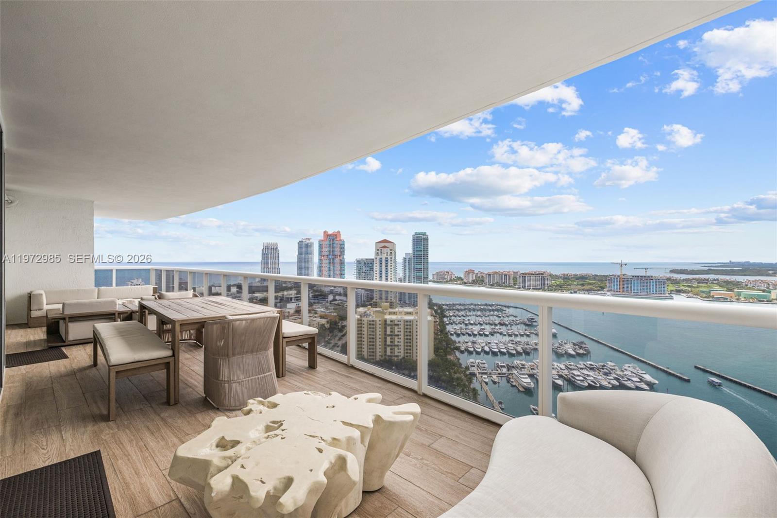 400 Alton Rd #2806 Miami Beach, FL 33139