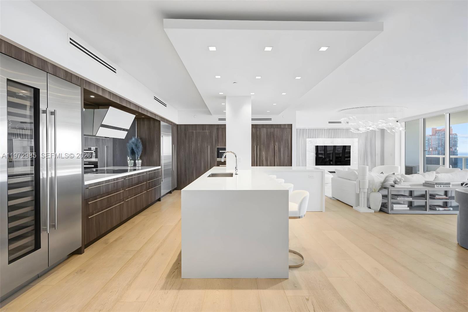 400 Alton Rd #2806 Miami Beach, FL 33139