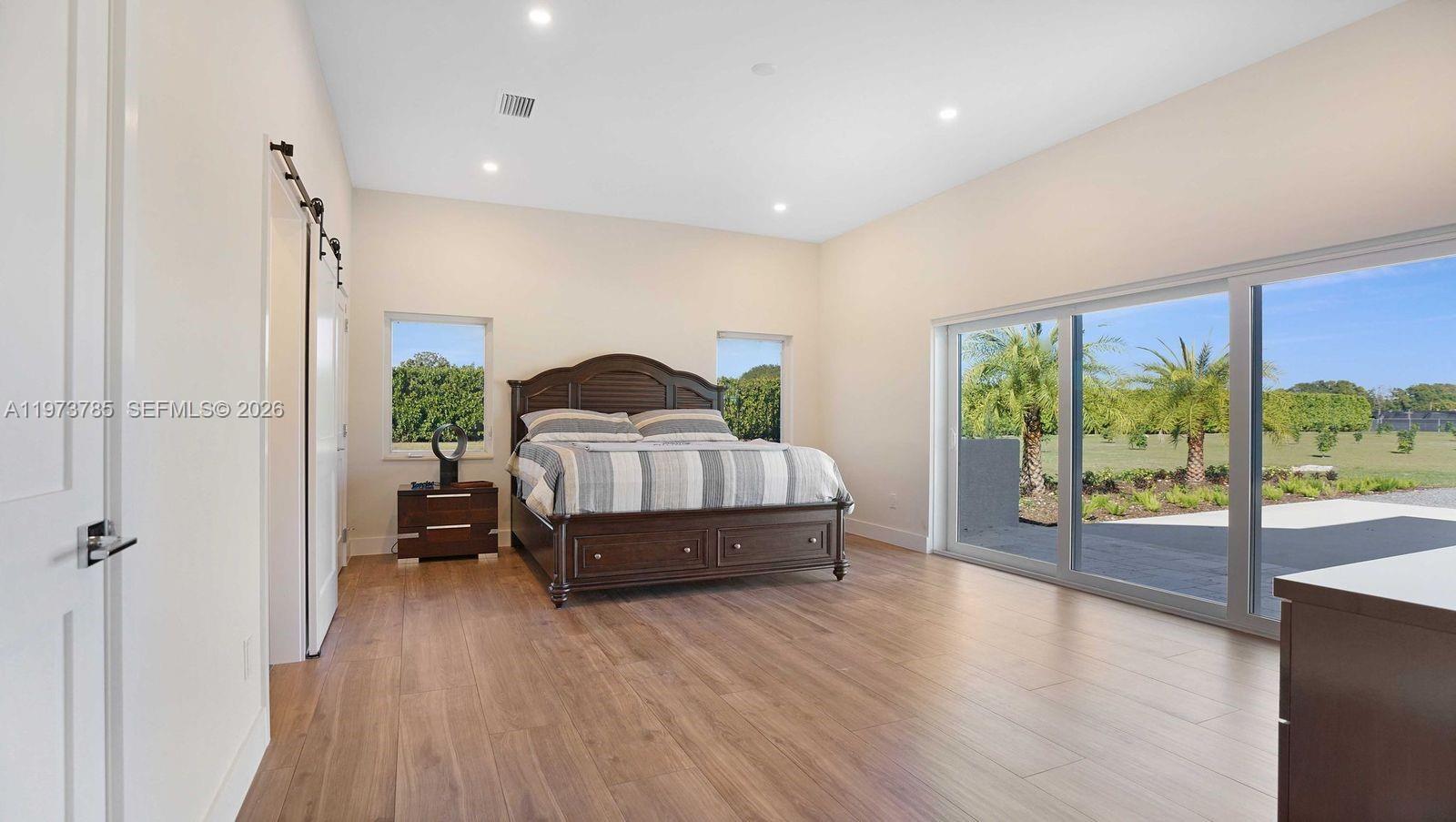 25025 SW 202nd Ave Homestead, FL 33031