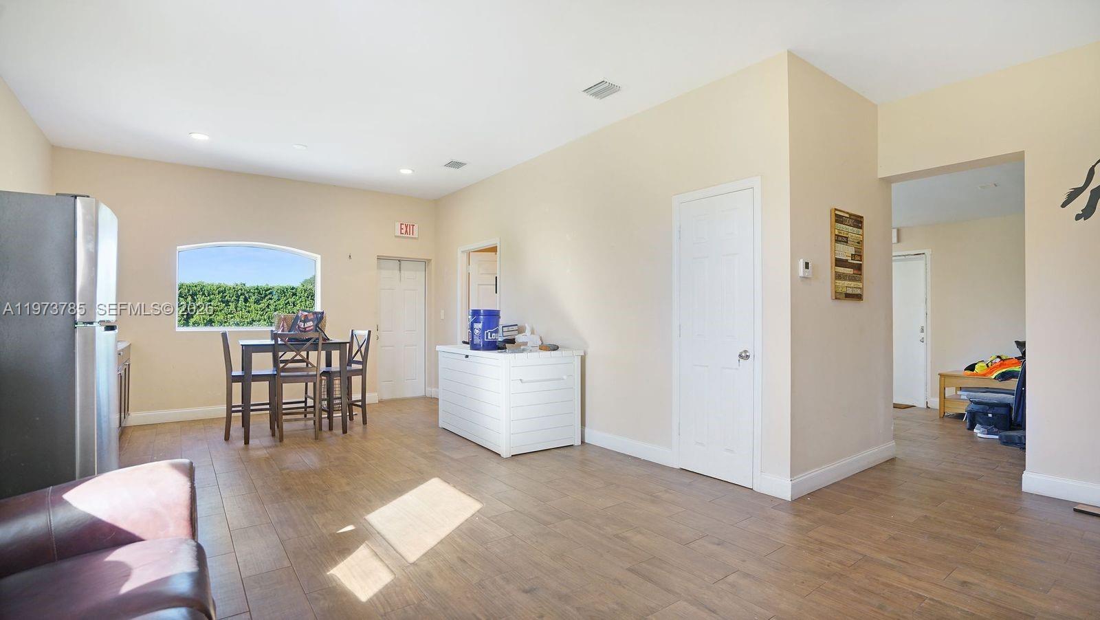 25025 SW 202nd Ave Homestead, FL 33031