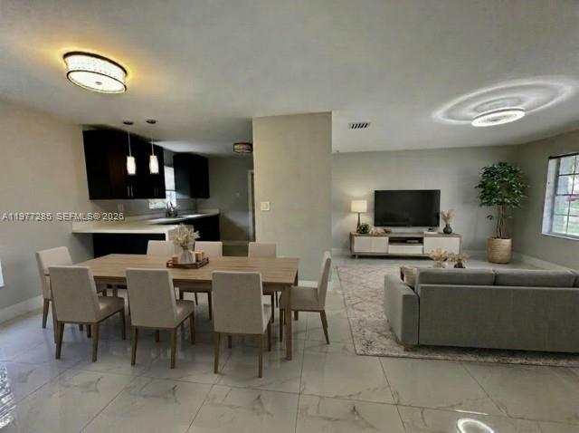 1500 NE 137th St North Miami, FL 33161