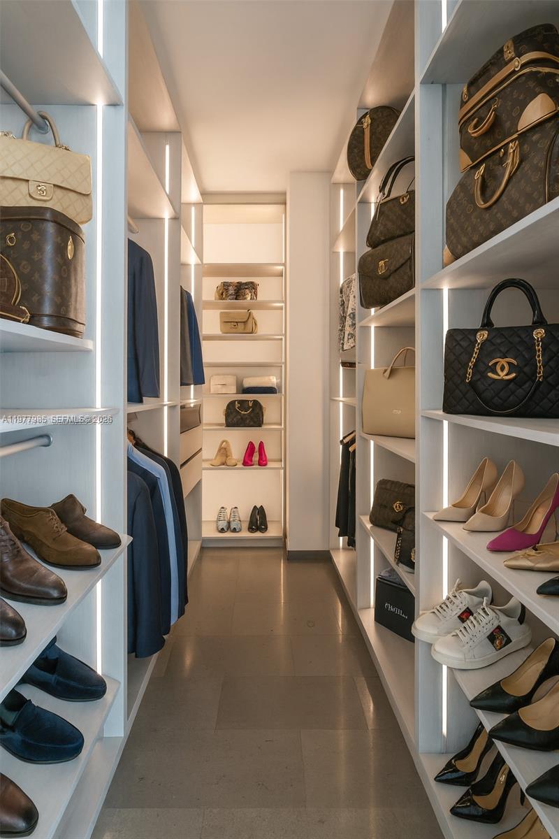 image Rise Brickell City Centre31