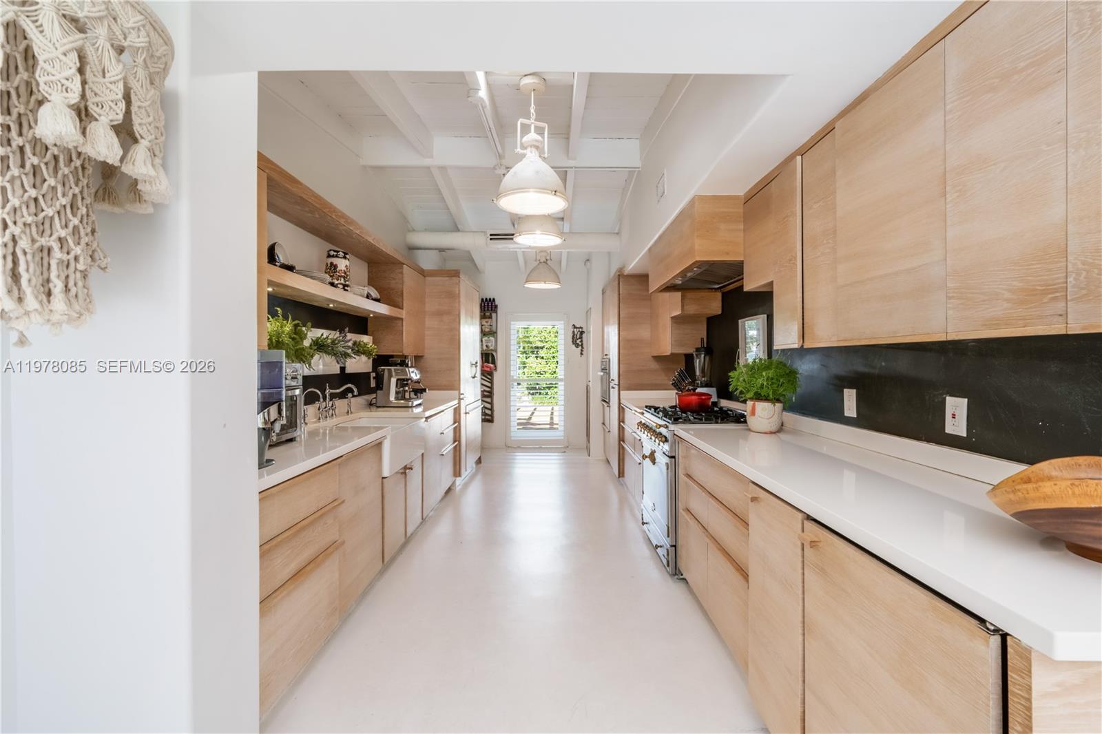 330 Gulf Rd Key Biscayne, FL 33149