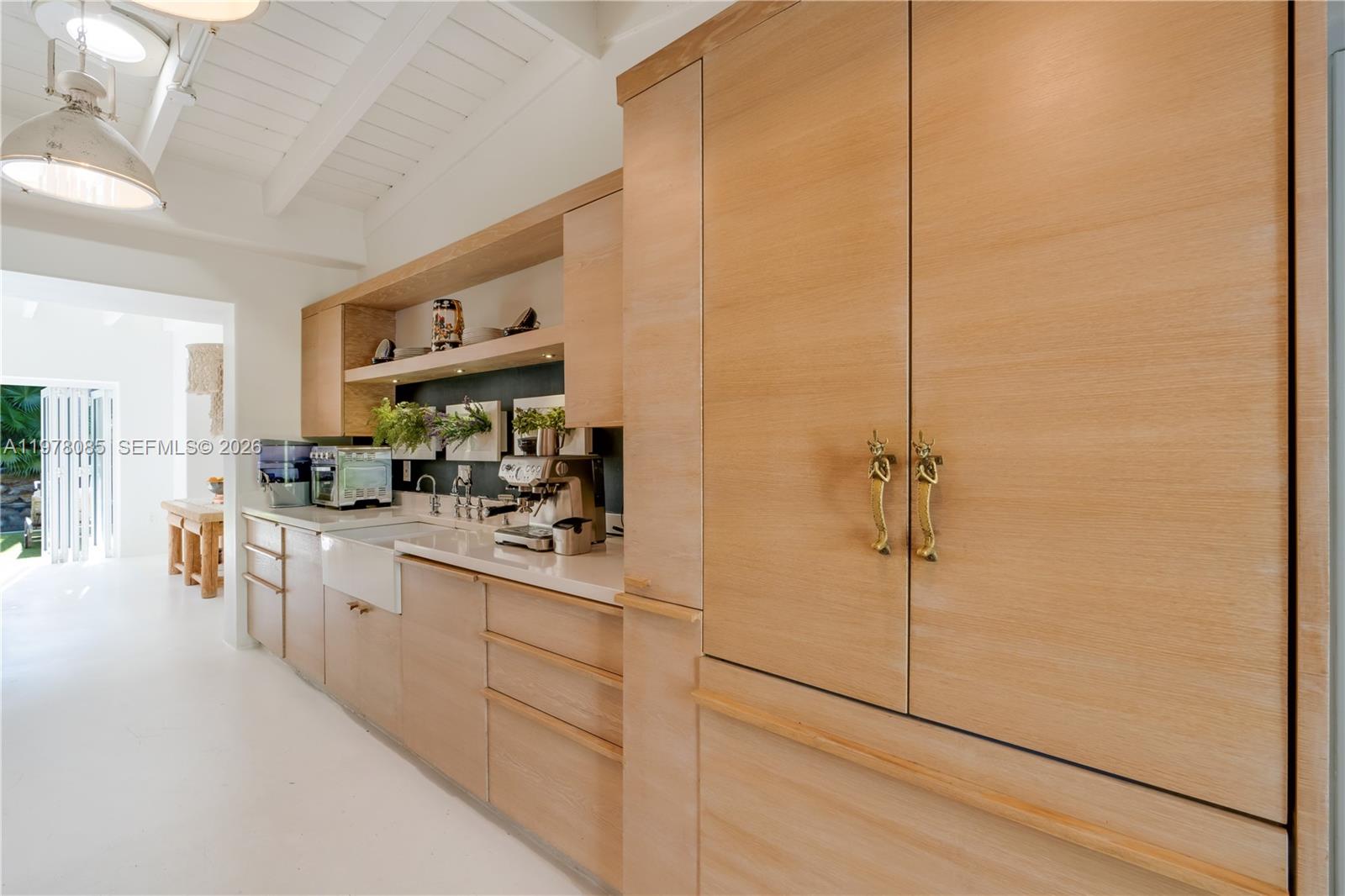 330 Gulf Rd Key Biscayne, FL 33149