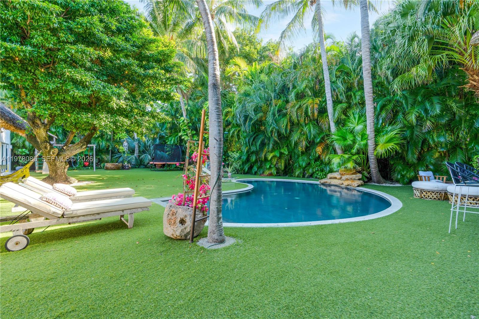 330 Gulf Rd Key Biscayne, FL 33149