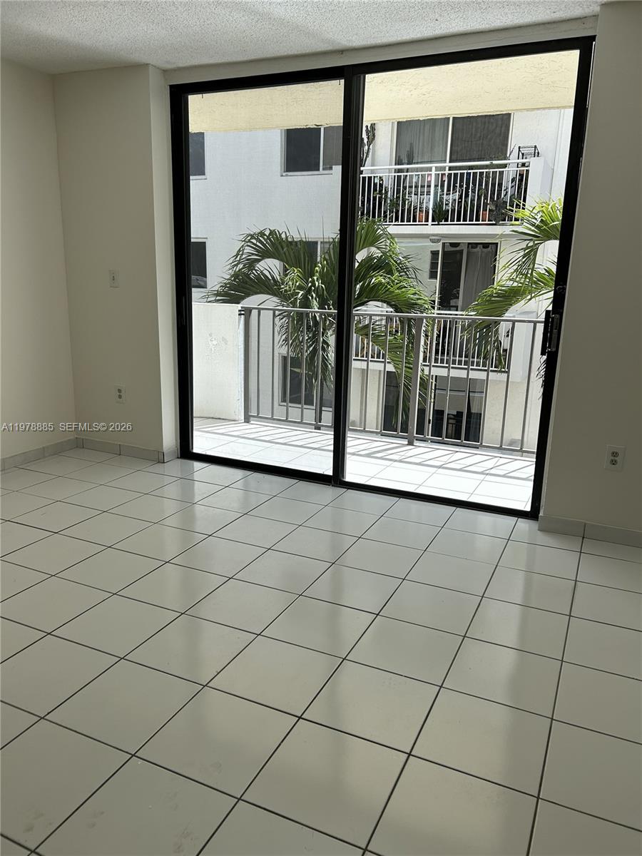 1673 Bay Rd #306 Miami Beach, FL 33139