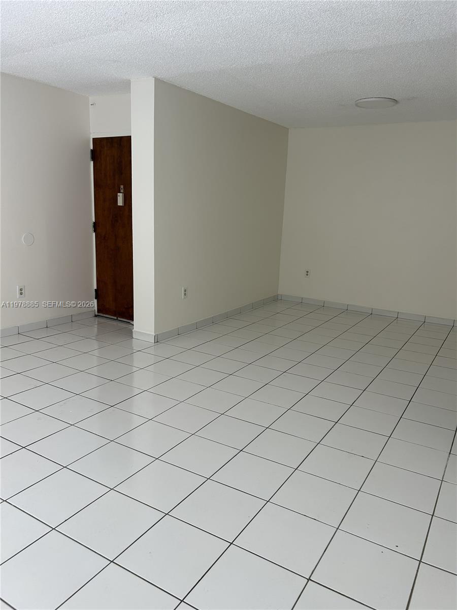 1673 Bay Rd #306 Miami Beach, FL 33139