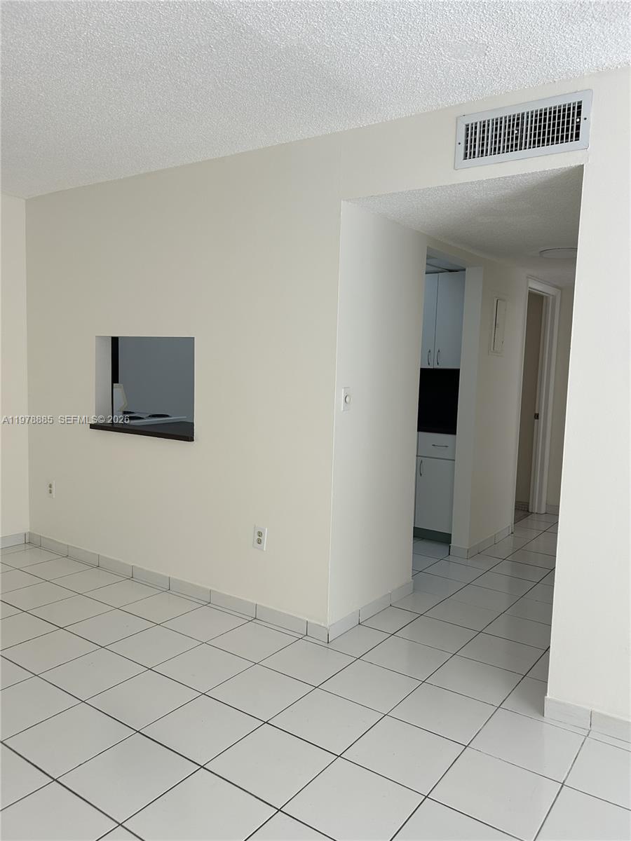 1673 Bay Rd #306 Miami Beach, FL 33139