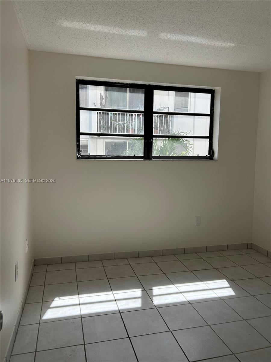 1673 Bay Rd #306 Miami Beach, FL 33139