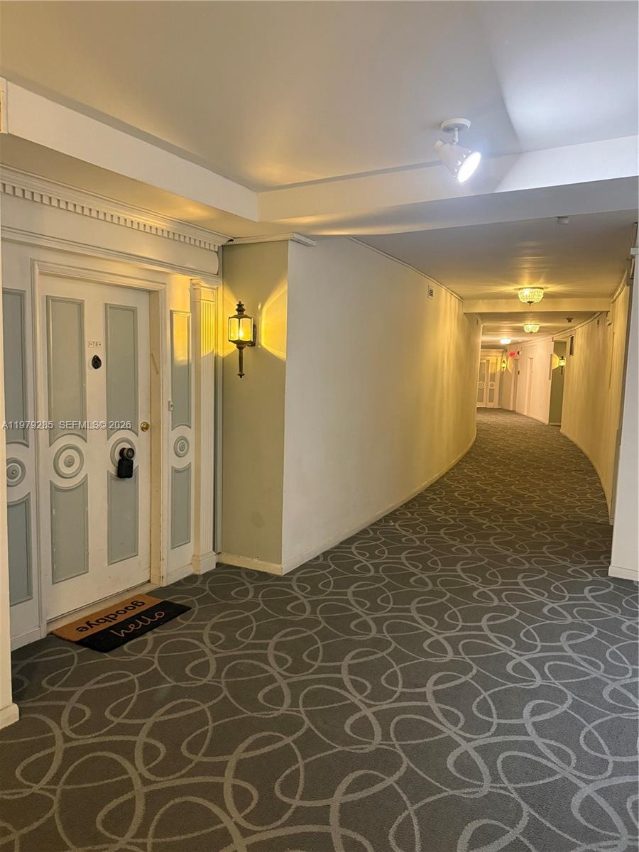 5255 Collins Ave #7B Miami Beach, FL 33140