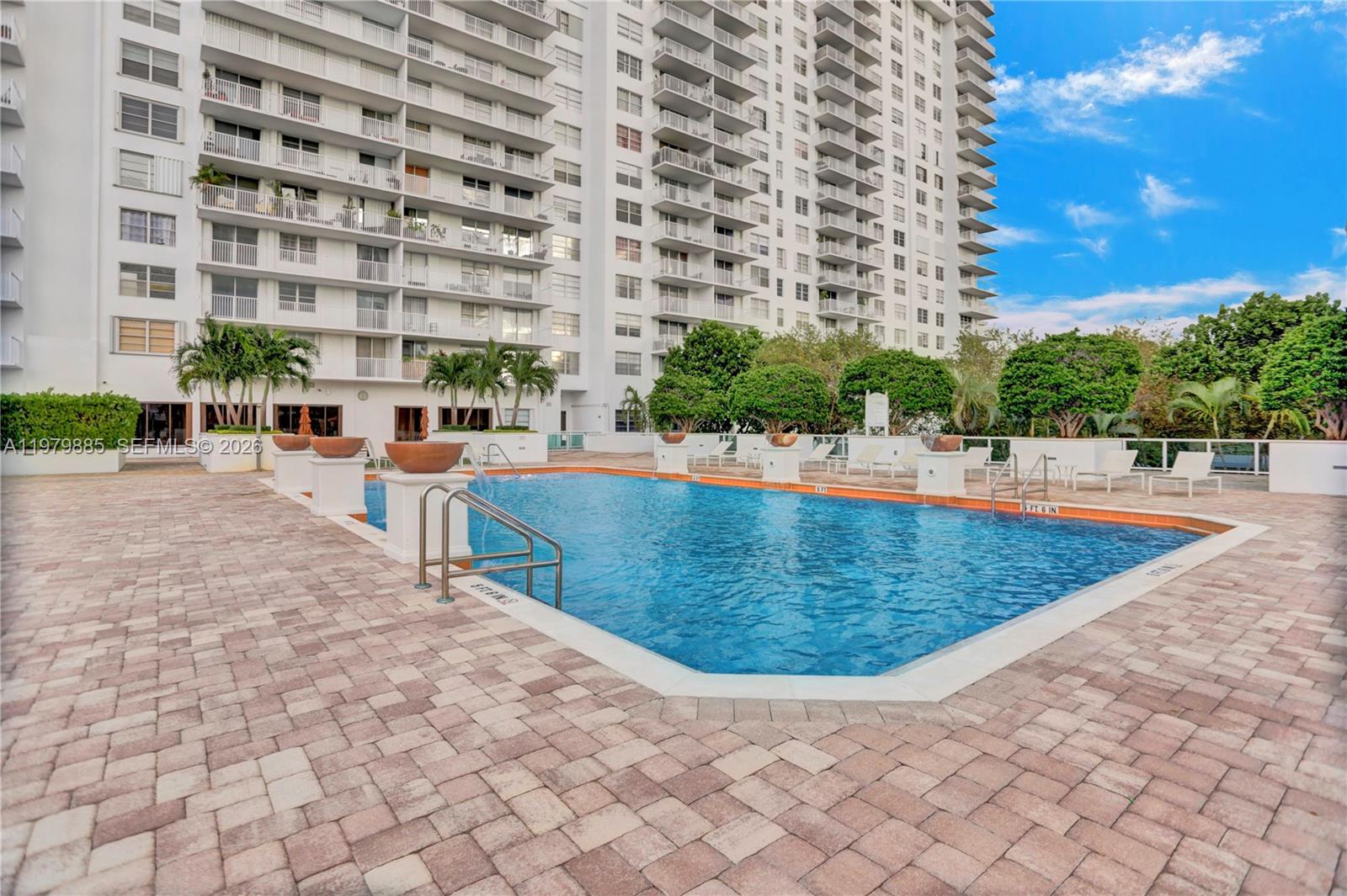 2801 NE 183rd St #507W Aventura, FL 33160
