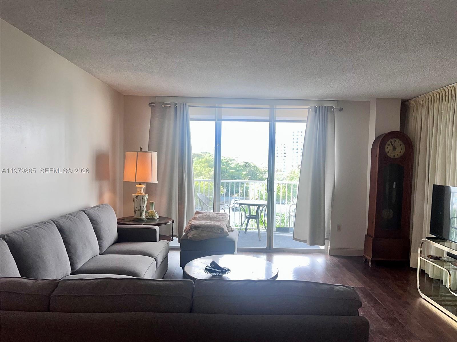 2801 NE 183rd St #507W Aventura, FL 33160