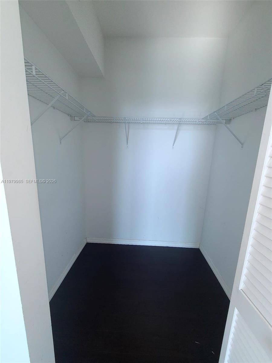 image The Plaza on Brickell West9