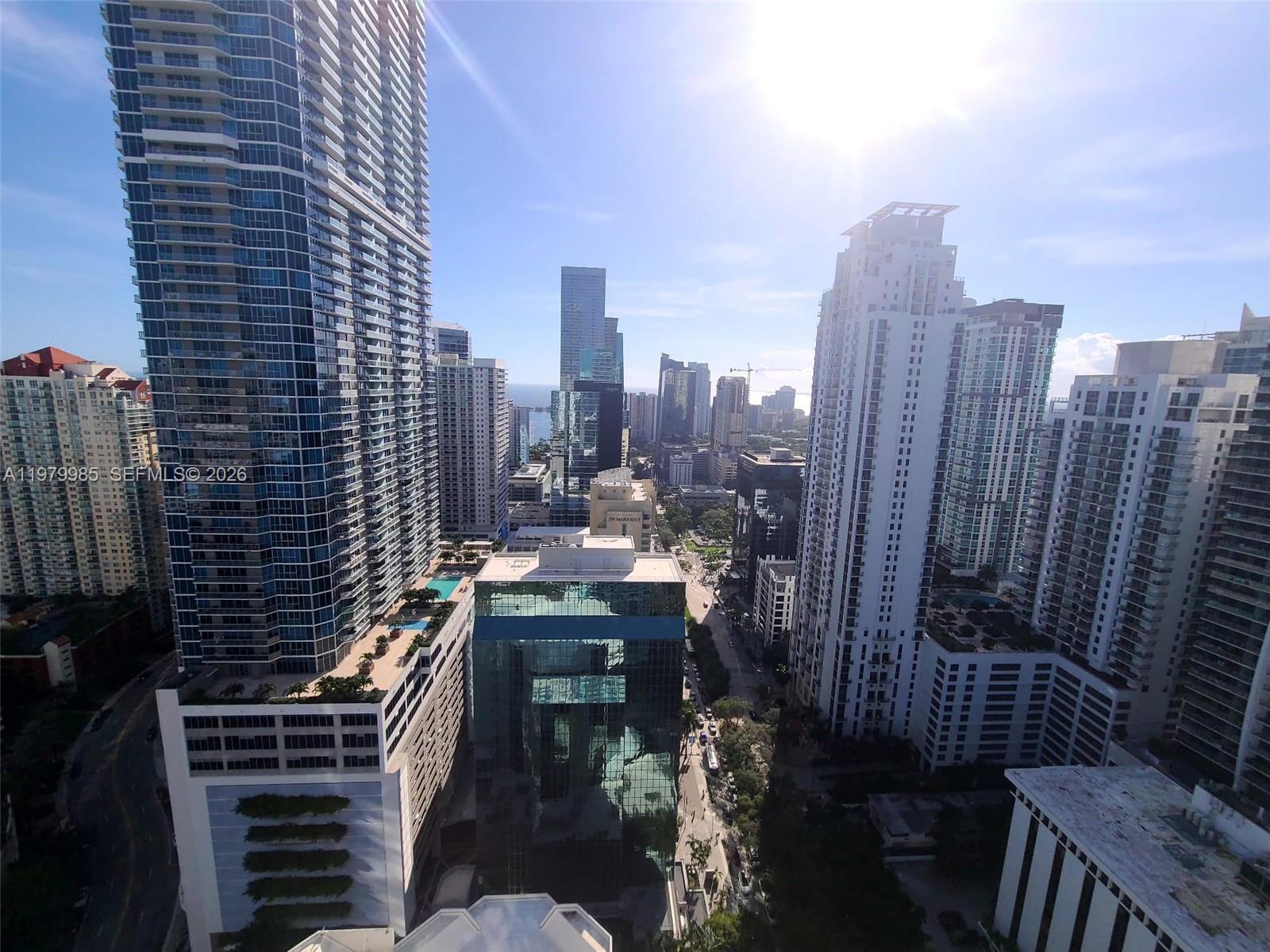 image The Plaza on Brickell West21