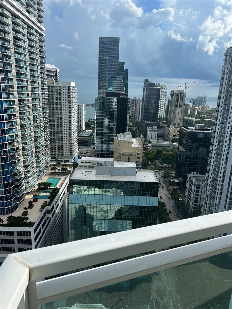 image The Plaza on Brickell West2