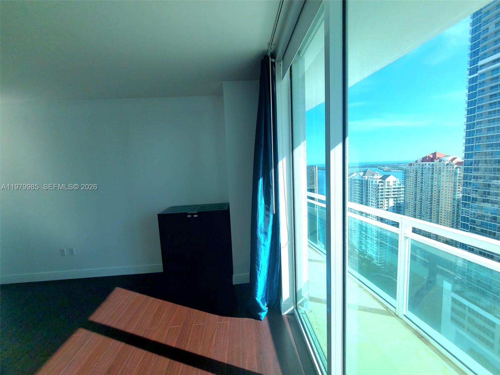 image The Plaza on Brickell West6