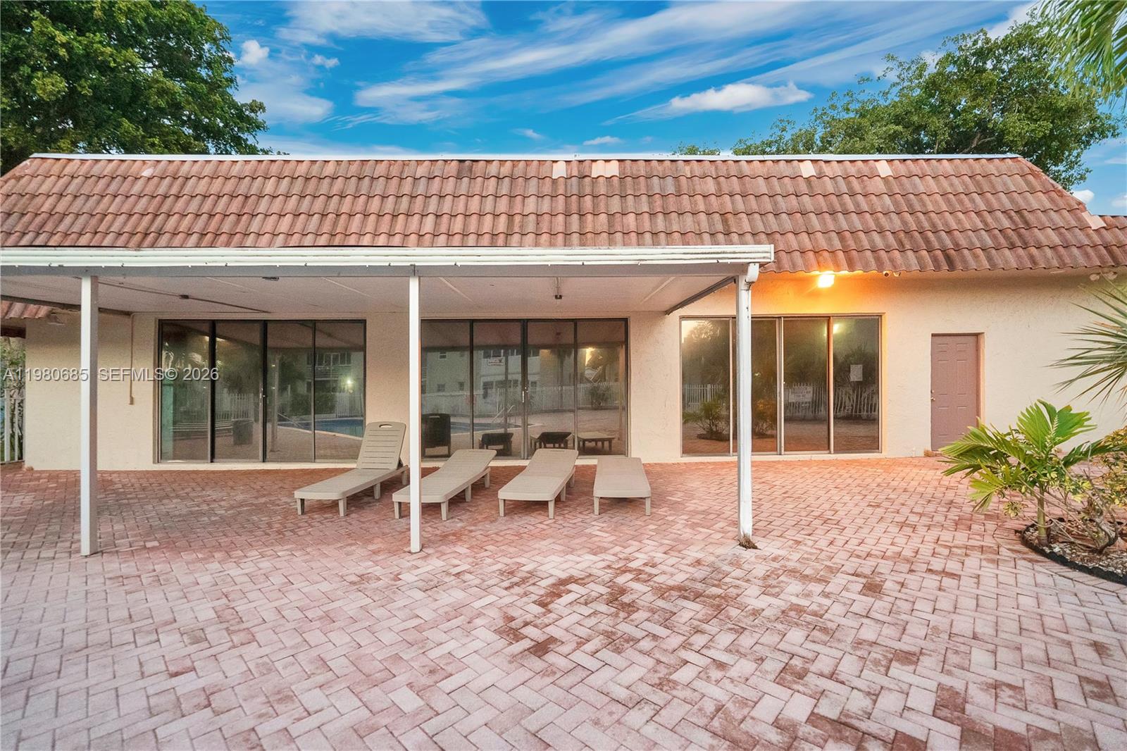 3777 NW 78th Ave #15G Davie, FL 33024