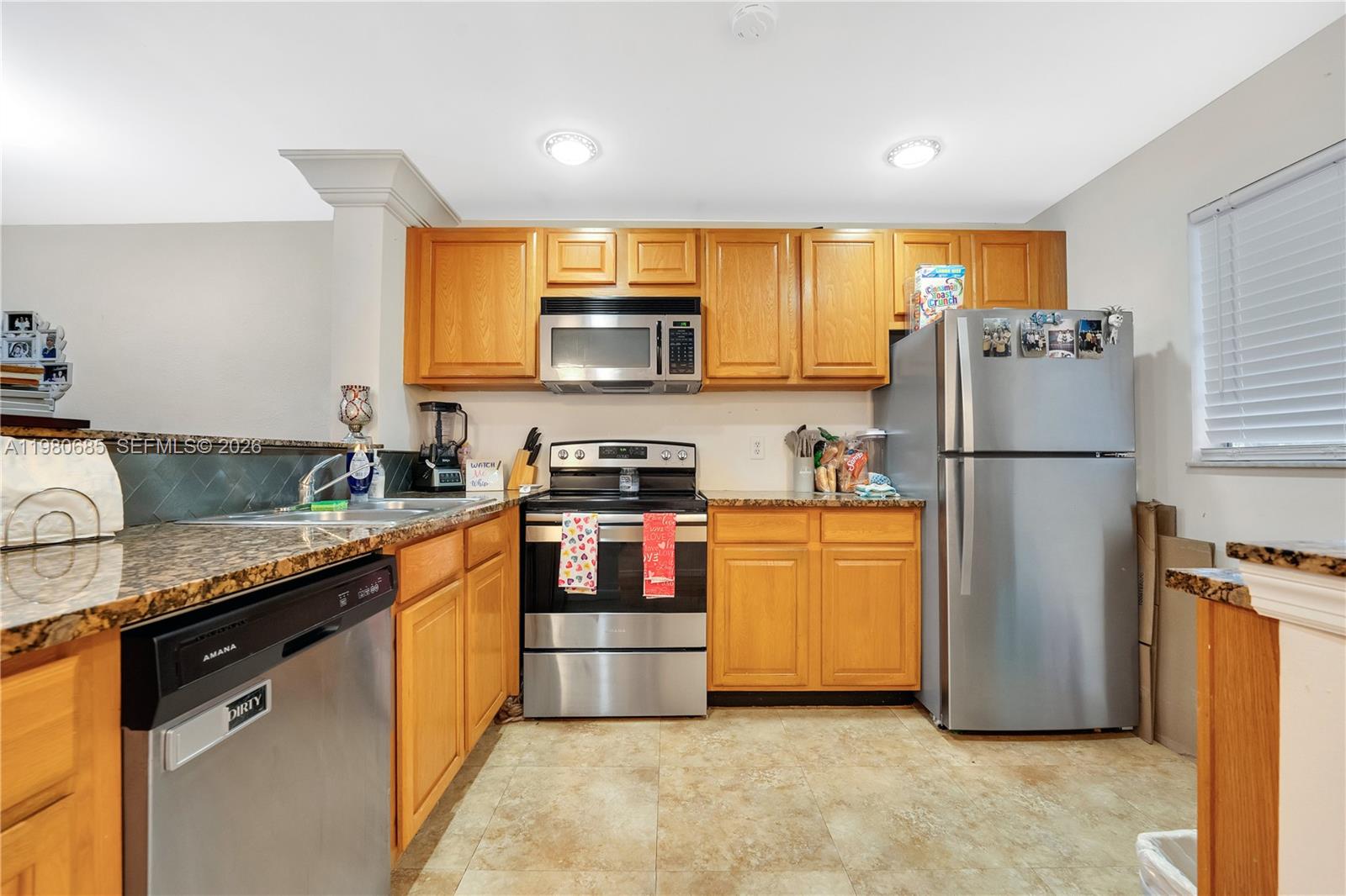 3777 NW 78th Ave #15G Davie, FL 33024