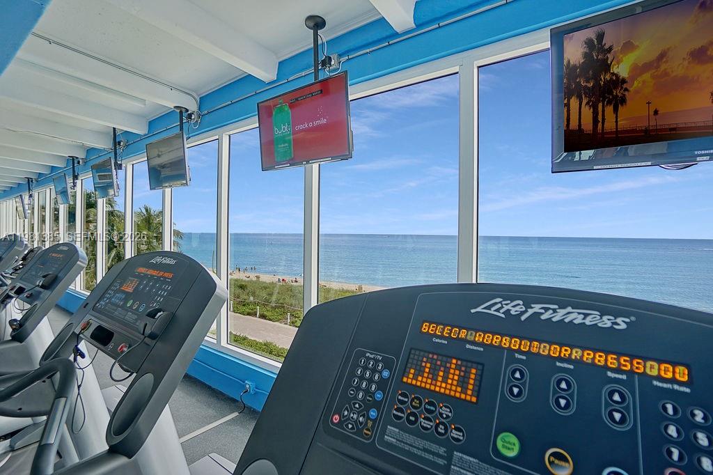 5401 Collins Ave #416 Miami Beach, FL 33140