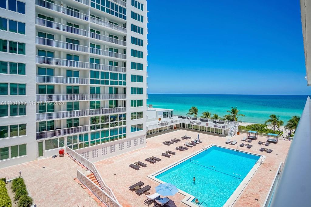 5401 Collins Ave #416 Miami Beach, FL 33140
