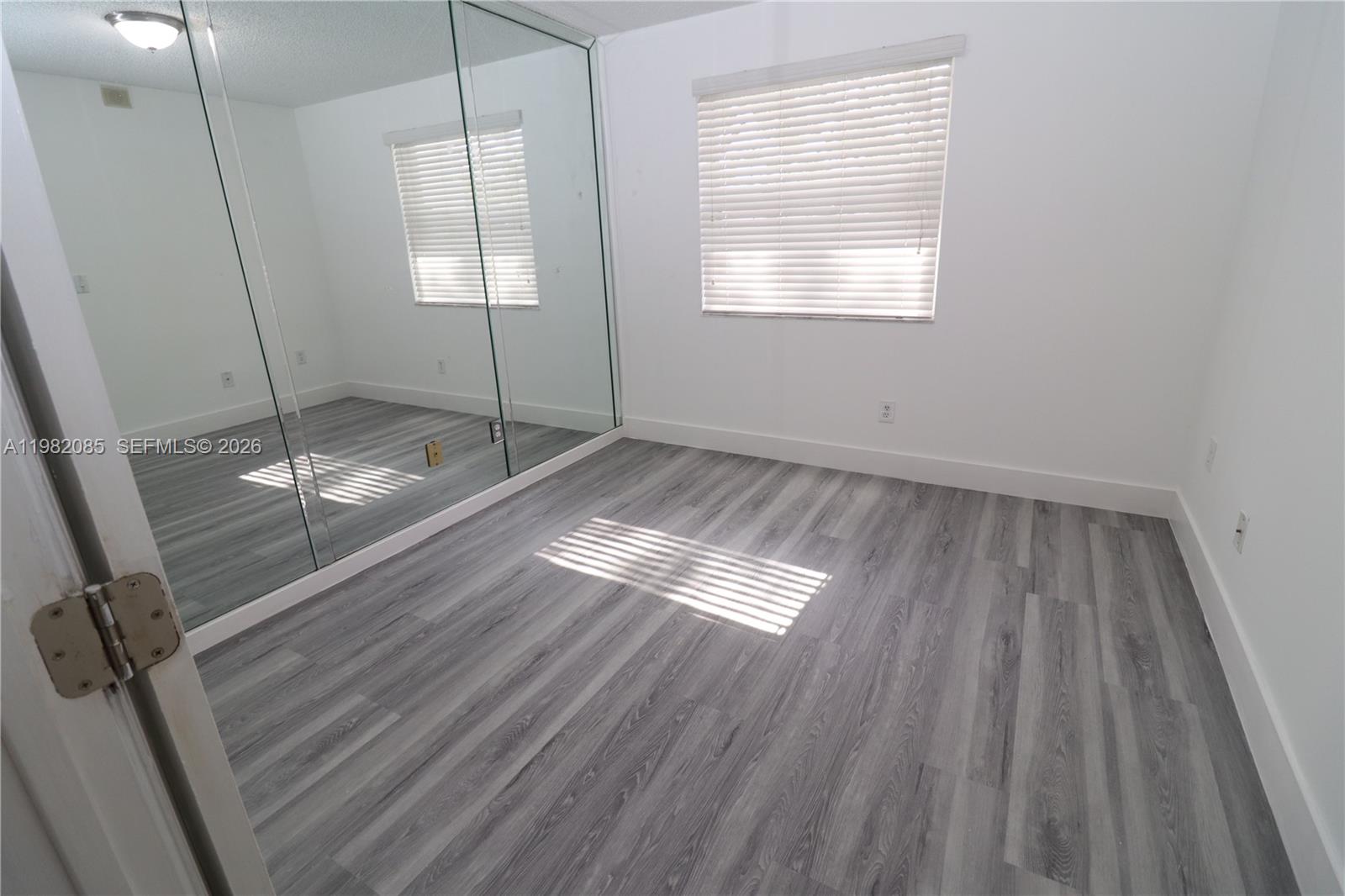 16531 NE 35th Ave #103 North Miami Beach, FL 33160