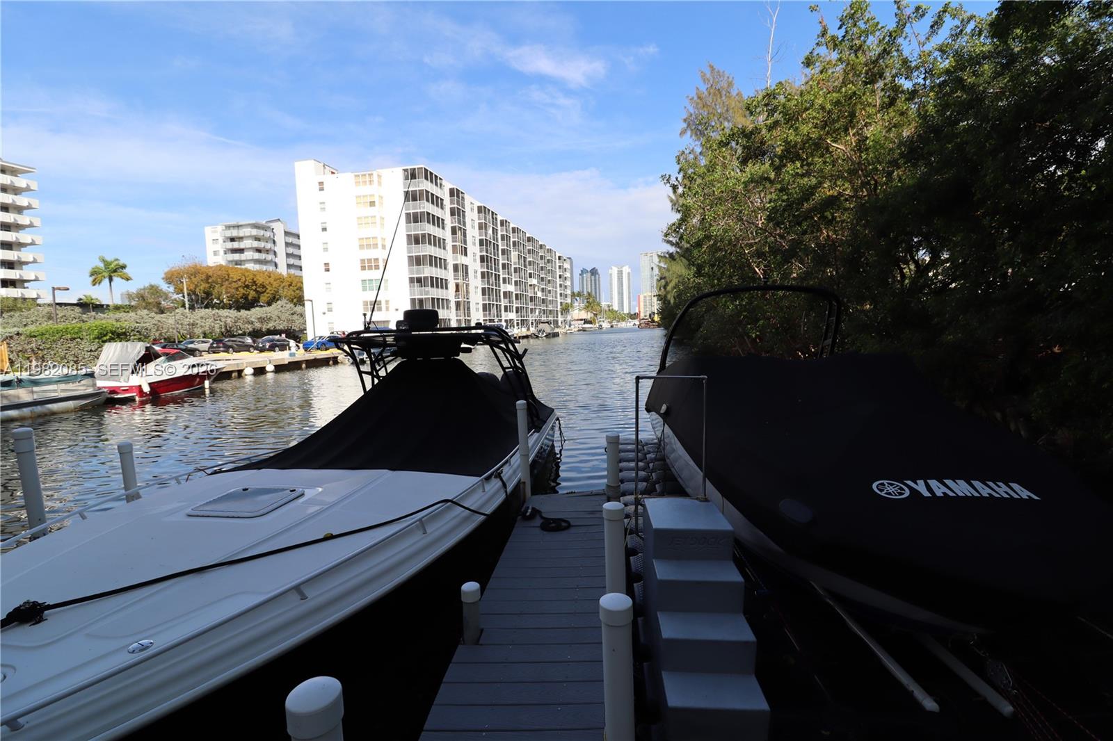 16531 NE 35th Ave #103 North Miami Beach, FL 33160