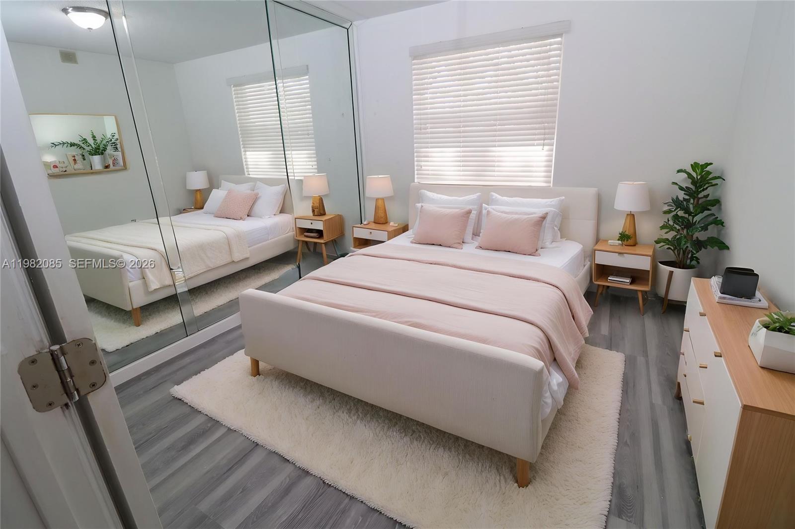 16531 NE 35th Ave #103 North Miami Beach, FL 33160